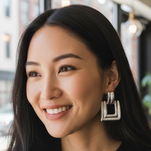 Retro 80’s XL Silver Square Door Knocker Earrings - Picture 1 of 7